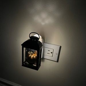 Bath and body works wallflowers fragrance new 18.50